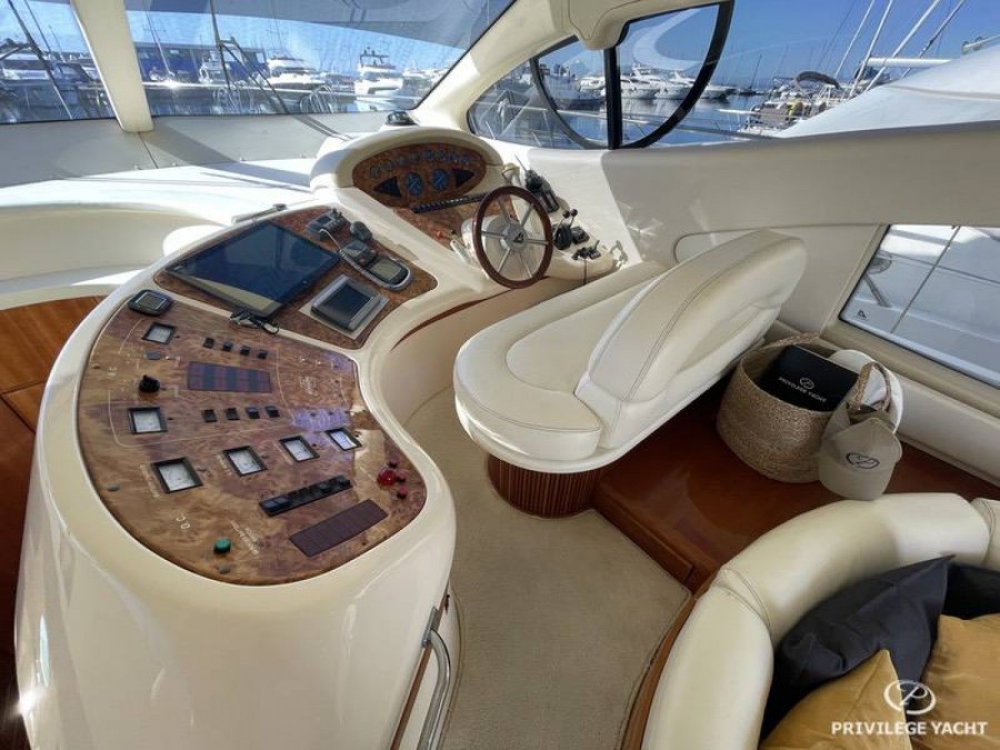 AZIMUT 46 FLY - 23