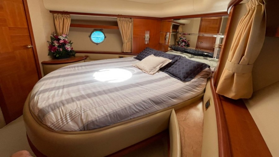 AZIMUT 62 FLY - 18