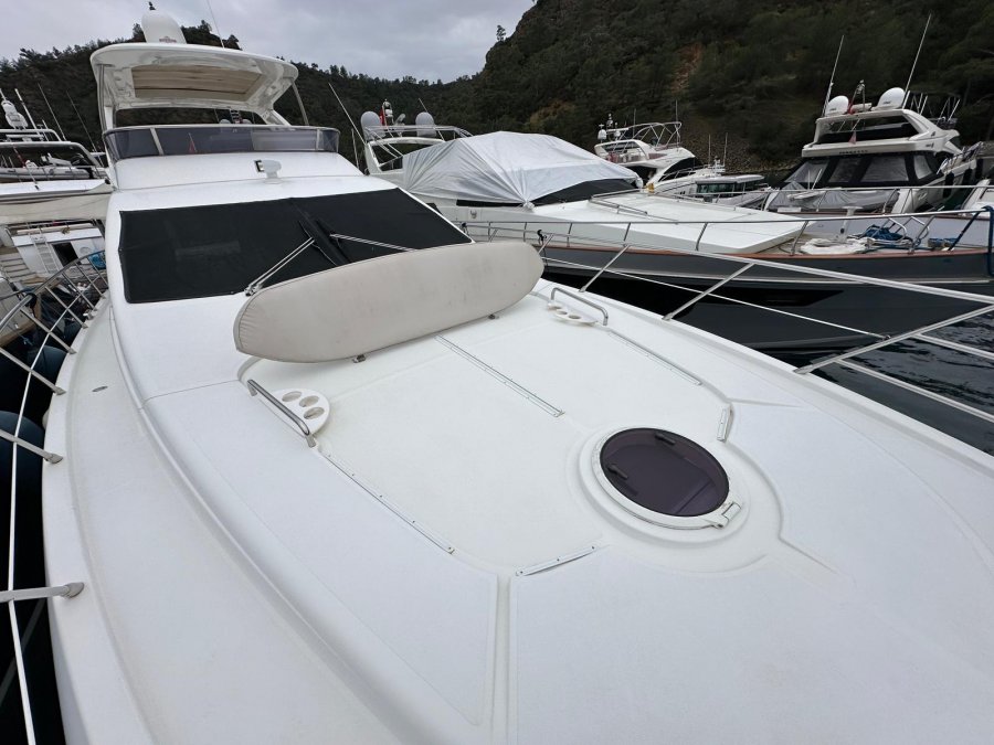 AZIMUT 64 FLY - 27