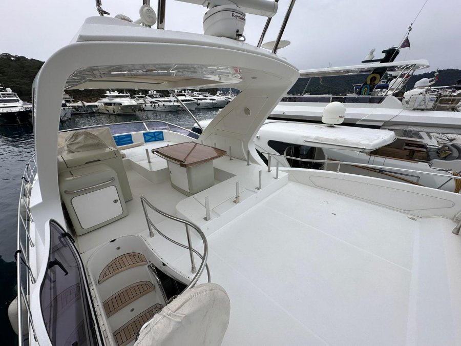 AZIMUT 64 FLY - 35