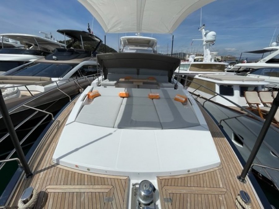 AZIMUT 72 - 6