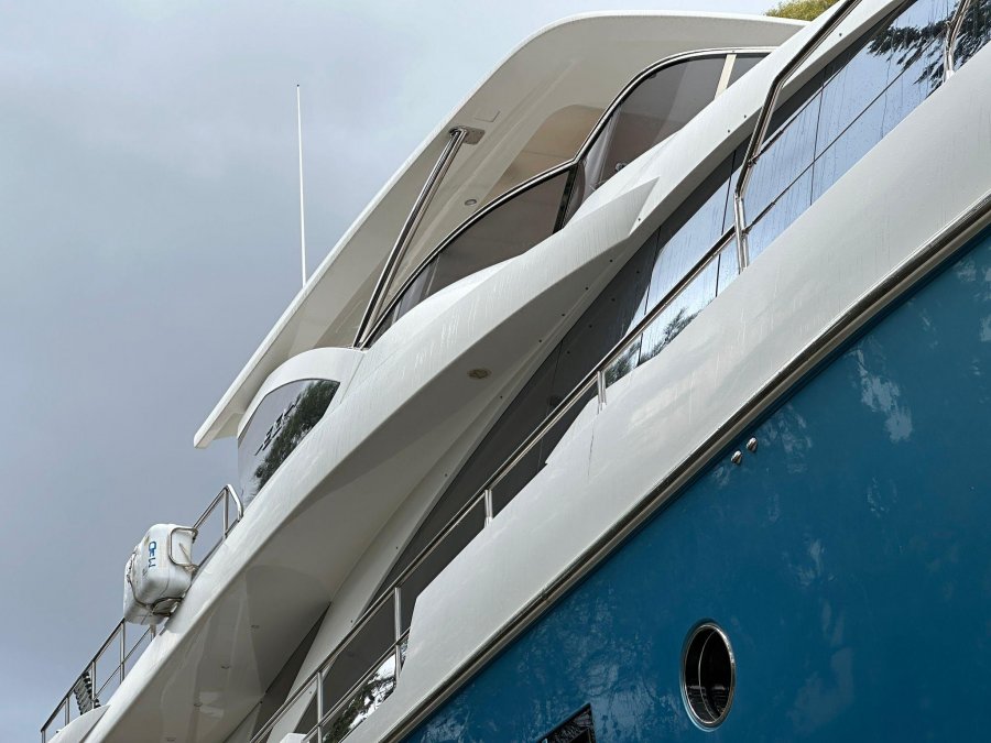 AZIMUT 80 - 4