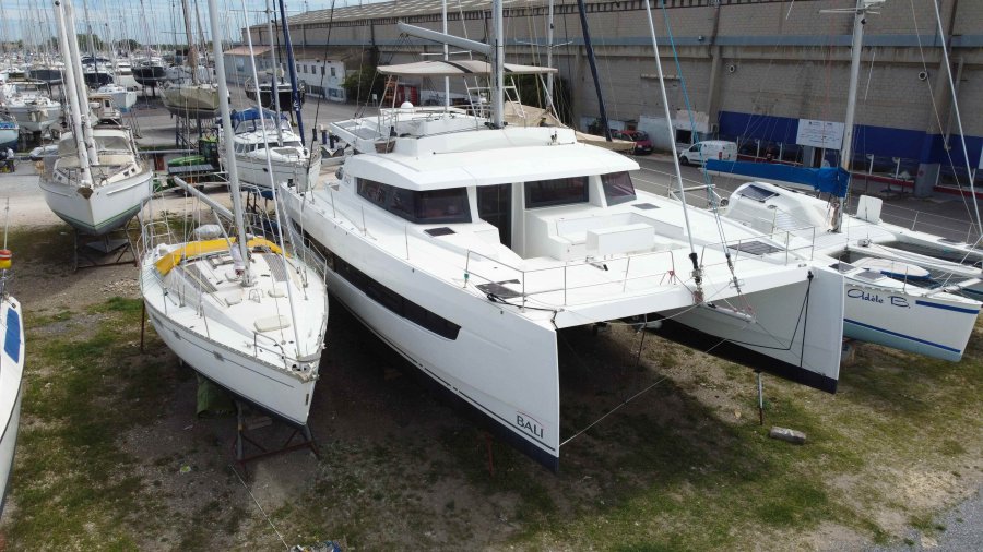 BALI CATAMARANS 5.4 - 2