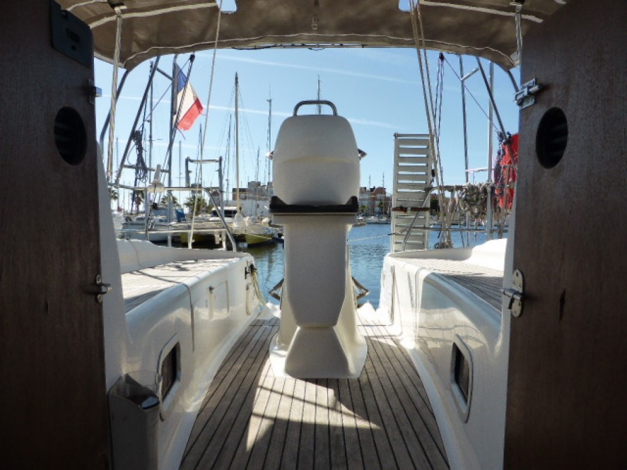 BAVARIA 35 CRUISER - 26