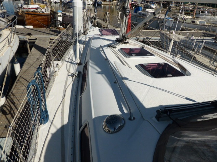 BAVARIA 35 CRUISER - 33