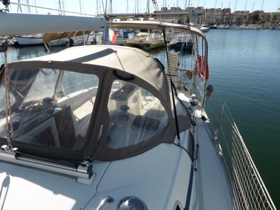 BAVARIA 35 CRUISER - 35