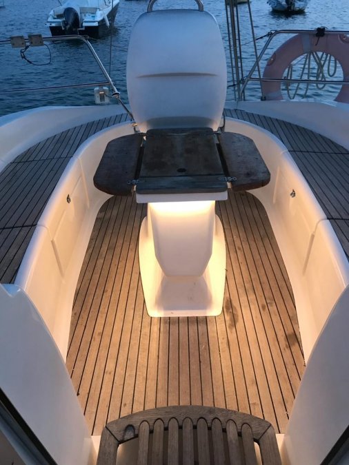 BAVARIA 37 CRUISER - 12