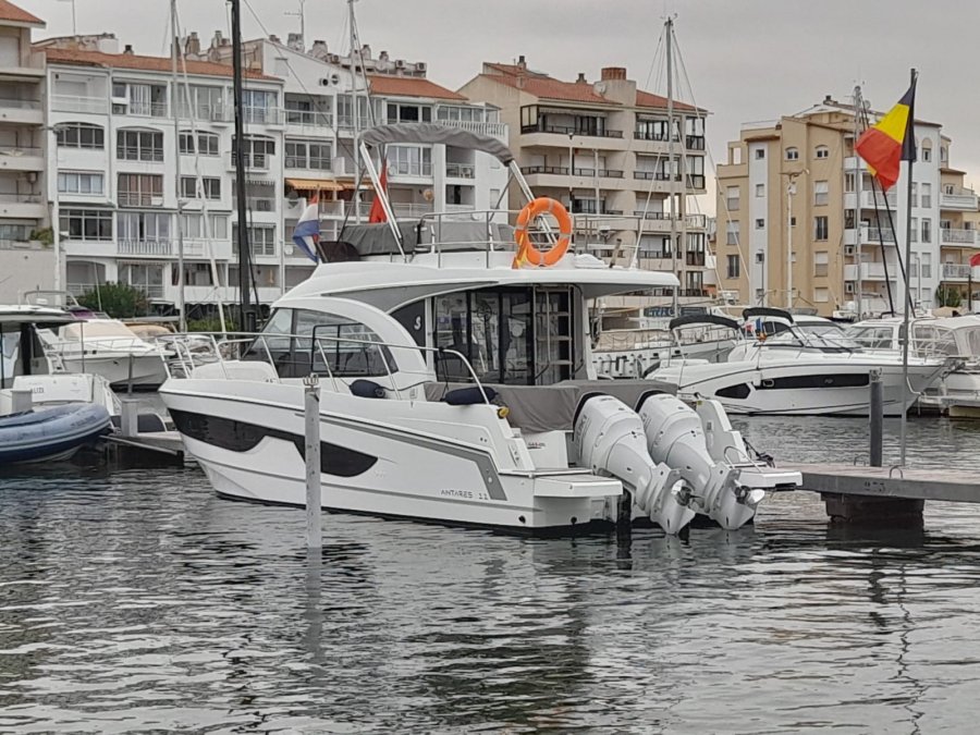 BENETEAU ANTARES 11 - 20