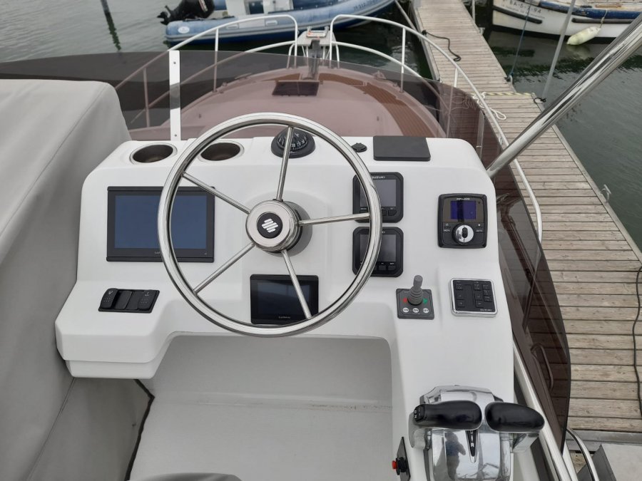 BENETEAU ANTARES 11 - 25