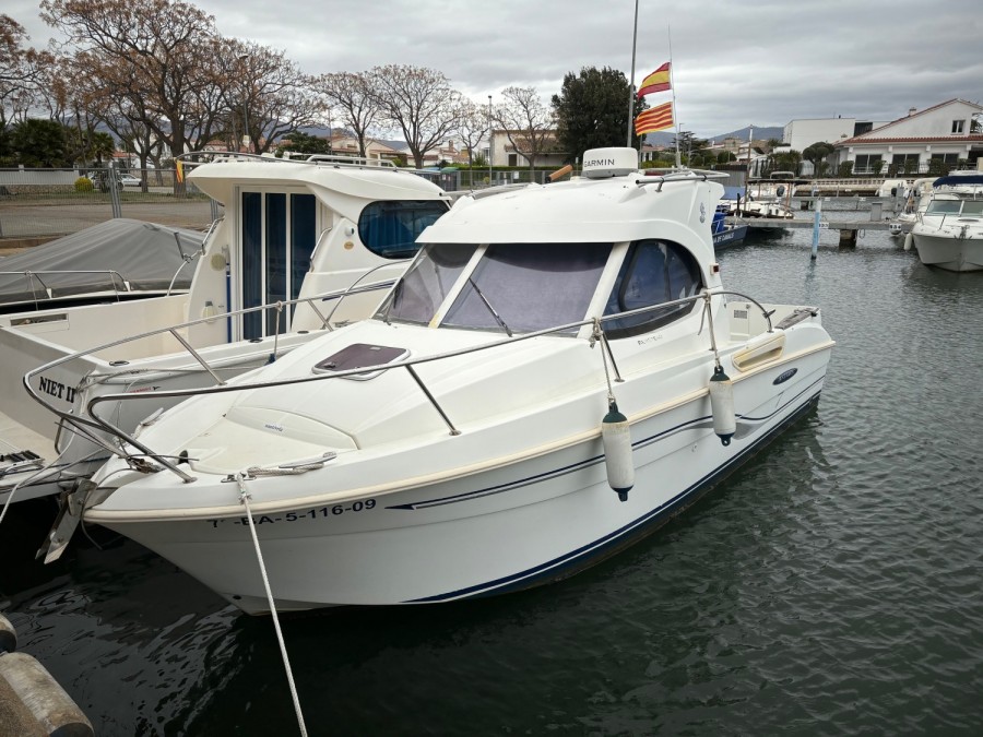 Beneteau Antares 7