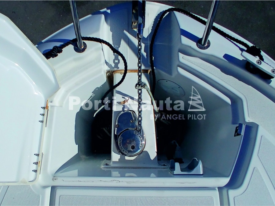 BENETEAU ANTARES 7 - 16