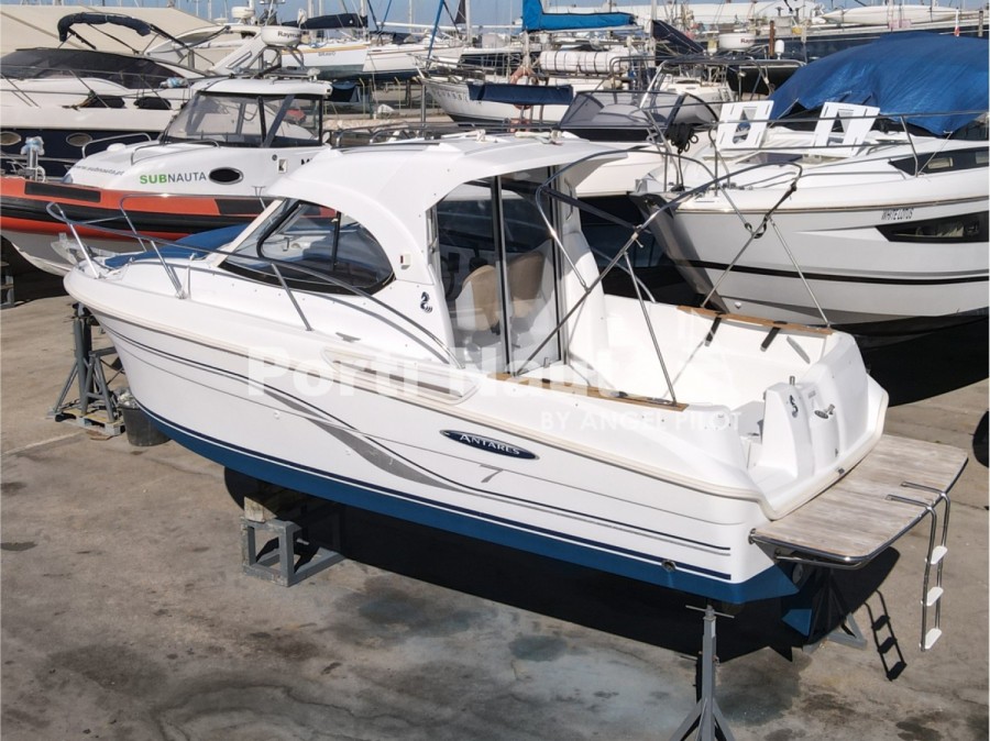 BENETEAU ANTARES 7 - 3