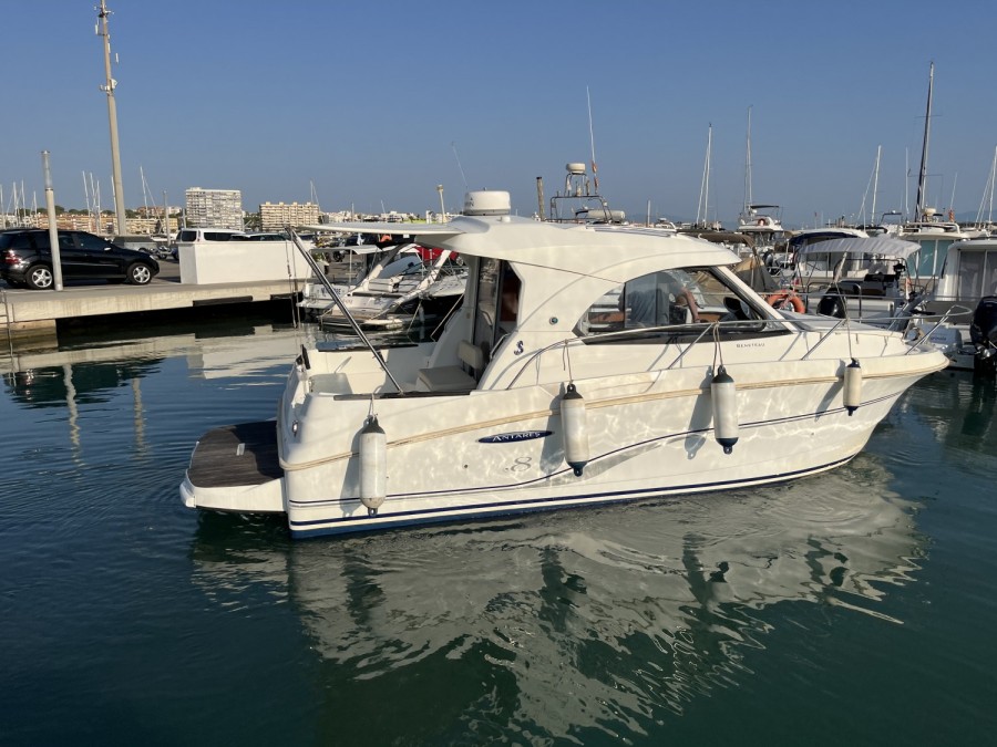 BENETEAU ANTARES 8 IB - 2