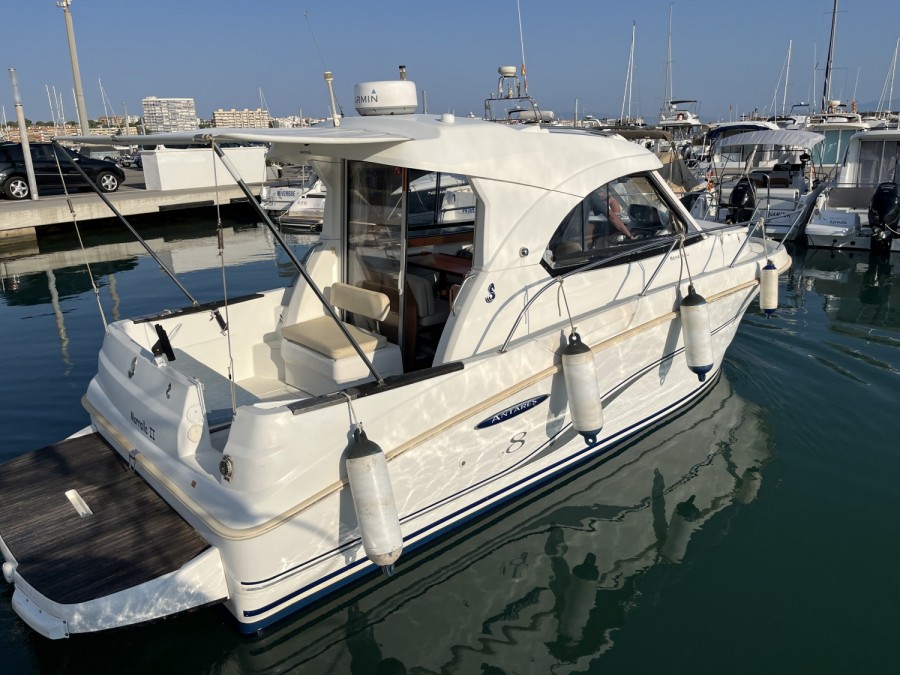 BENETEAU ANTARES 8 IB - 6