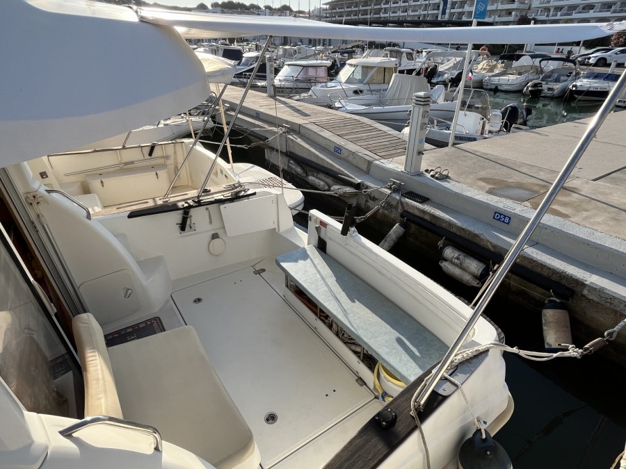 BENETEAU ANTARES 8 IB - 13