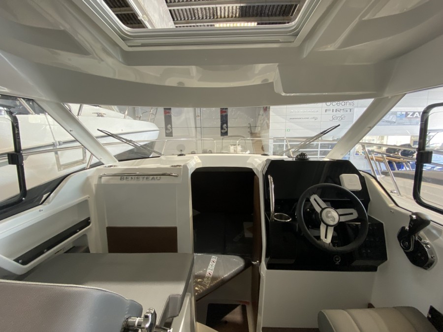 BENETEAU ANTARES 8 OB V2 - 16