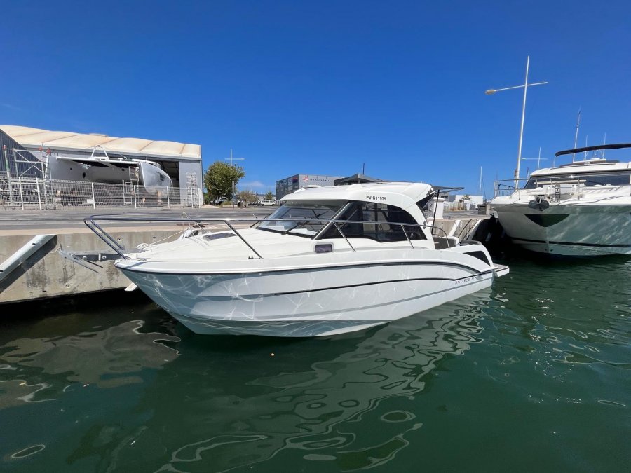 Beneteau Antares 8 OB