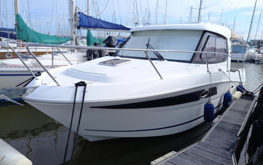 Beneteau Antares 8.80