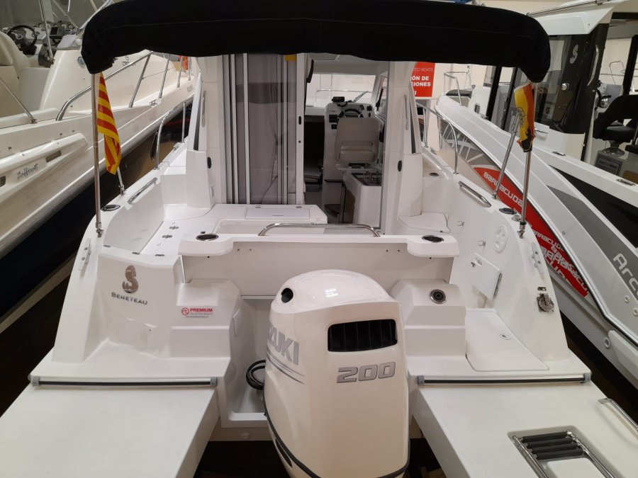 BENETEAU ANTARES 8 - 13