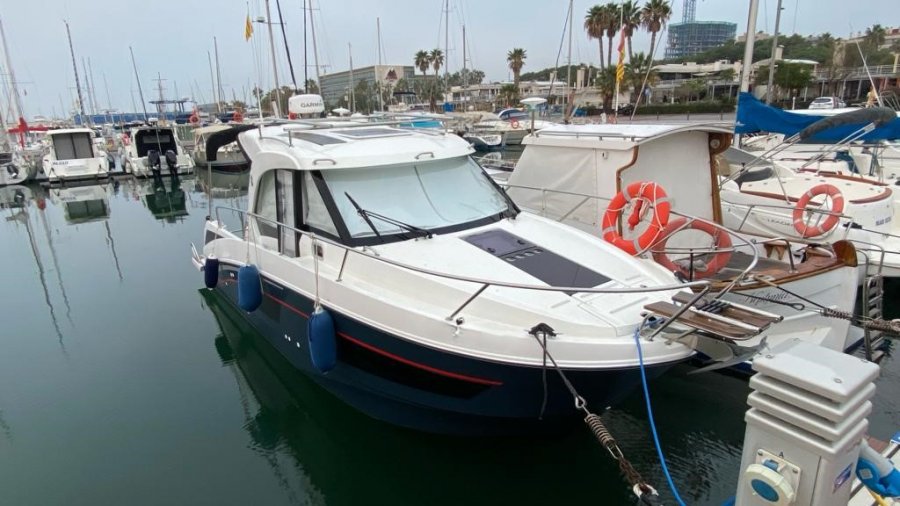 Beneteau Antares Serie 9