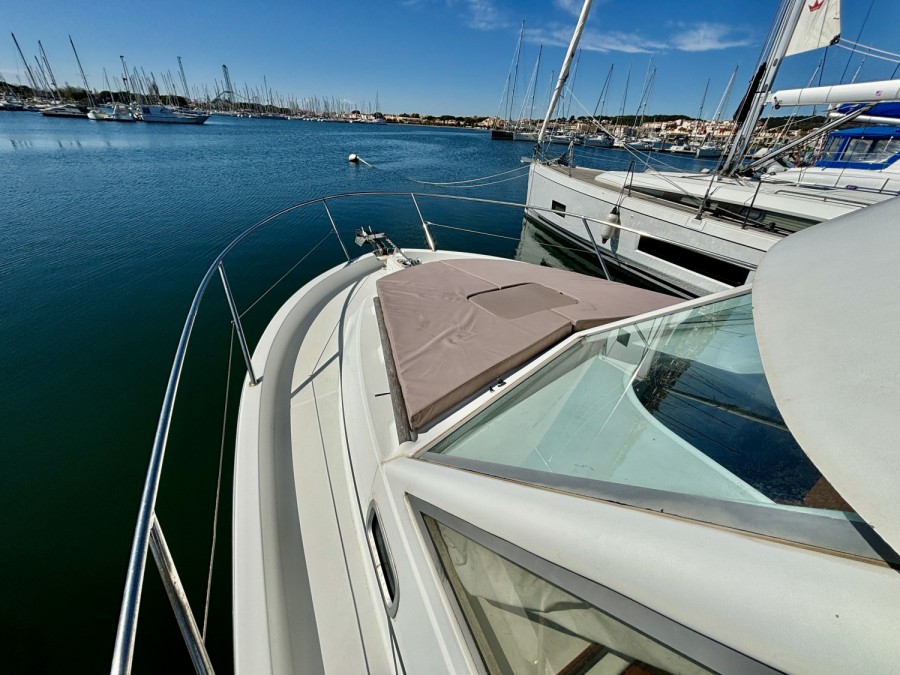 BENETEAU ANTARES SERIE 9 - 6