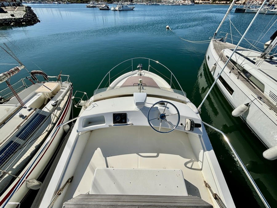 BENETEAU ANTARES SERIE 9 - 8