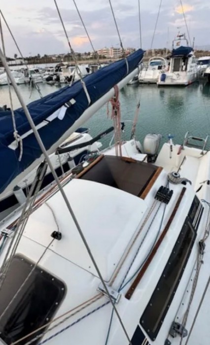 BENETEAU FIRST 235 - 4