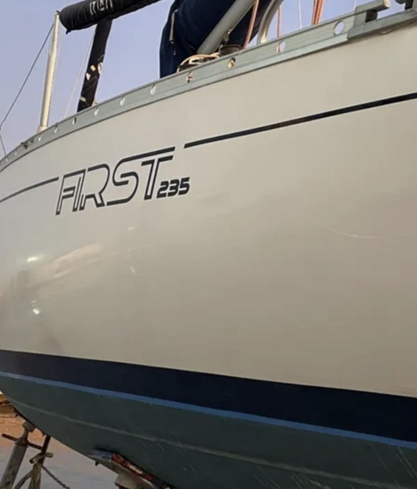 BENETEAU FIRST 235 - 6