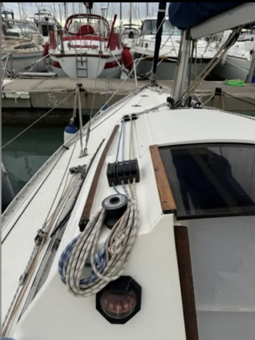 BENETEAU FIRST 235 - 8