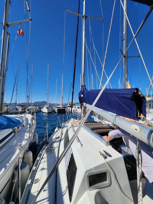 BENETEAU FIRST 305 - 9