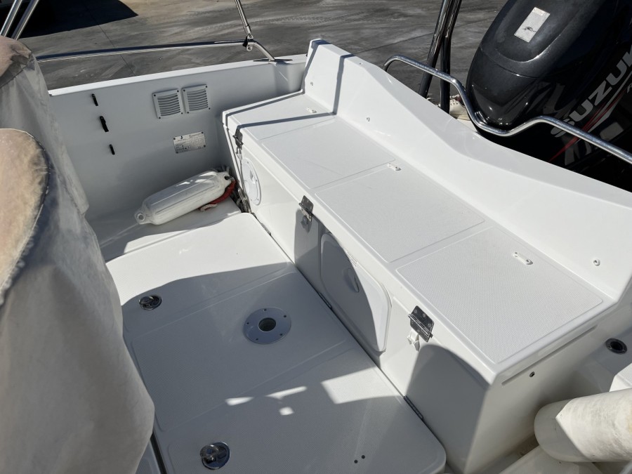 BENETEAU FLYER 5.5 SUNDECK - 13