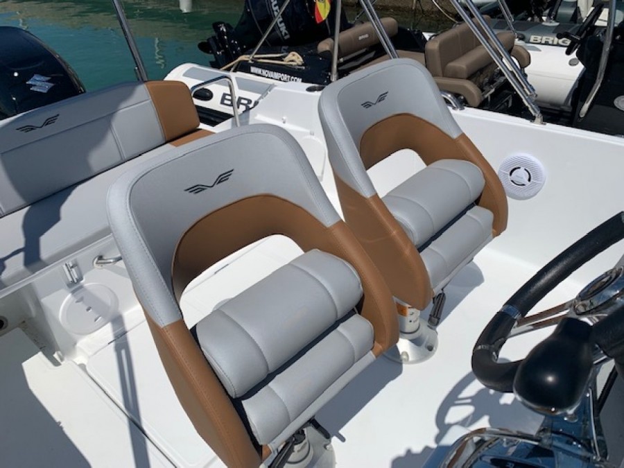 BENETEAU FLYER 6 SPACEDECK - 7