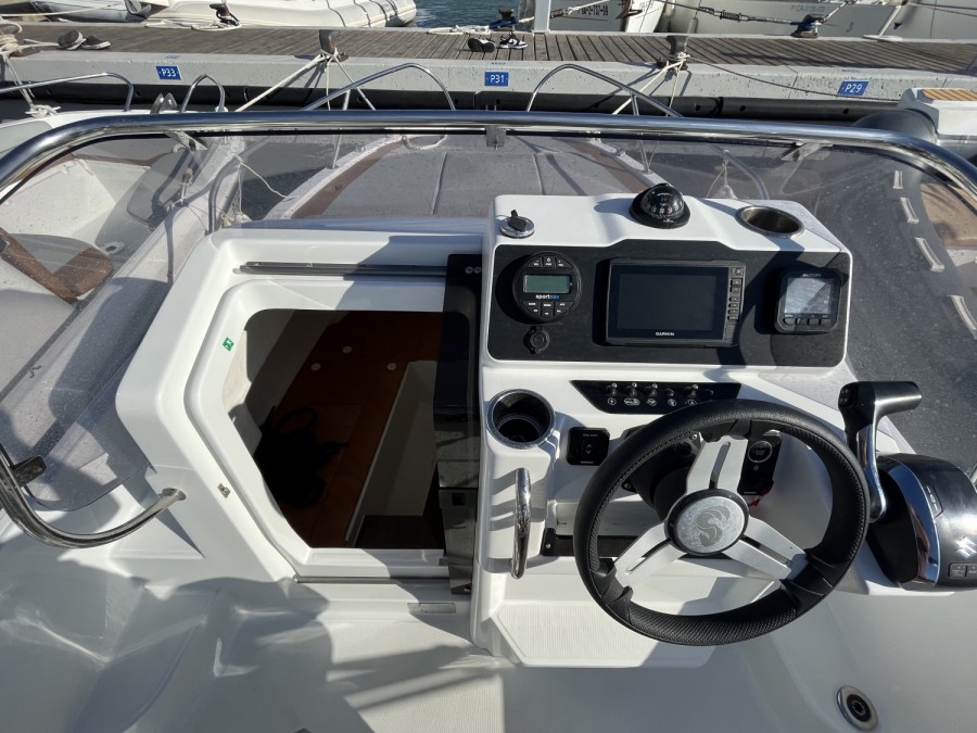 BENETEAU FLYER 6 SUNDECK - 3