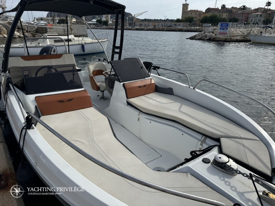 BENETEAU FLYER 6.6 SPORTDECK - 18