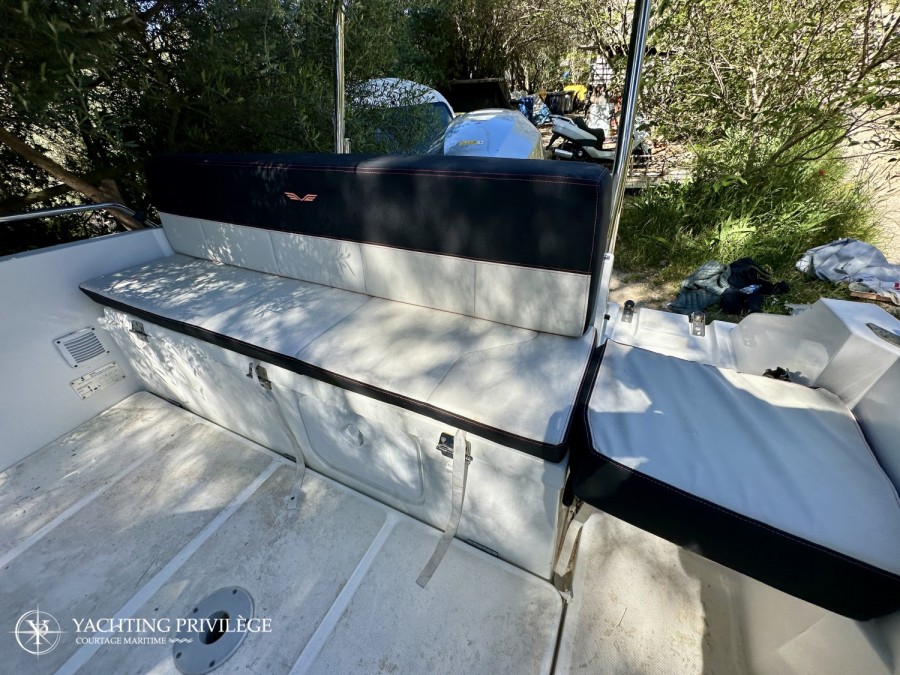 BENETEAU FLYER 6.6 SUNDECK - 7