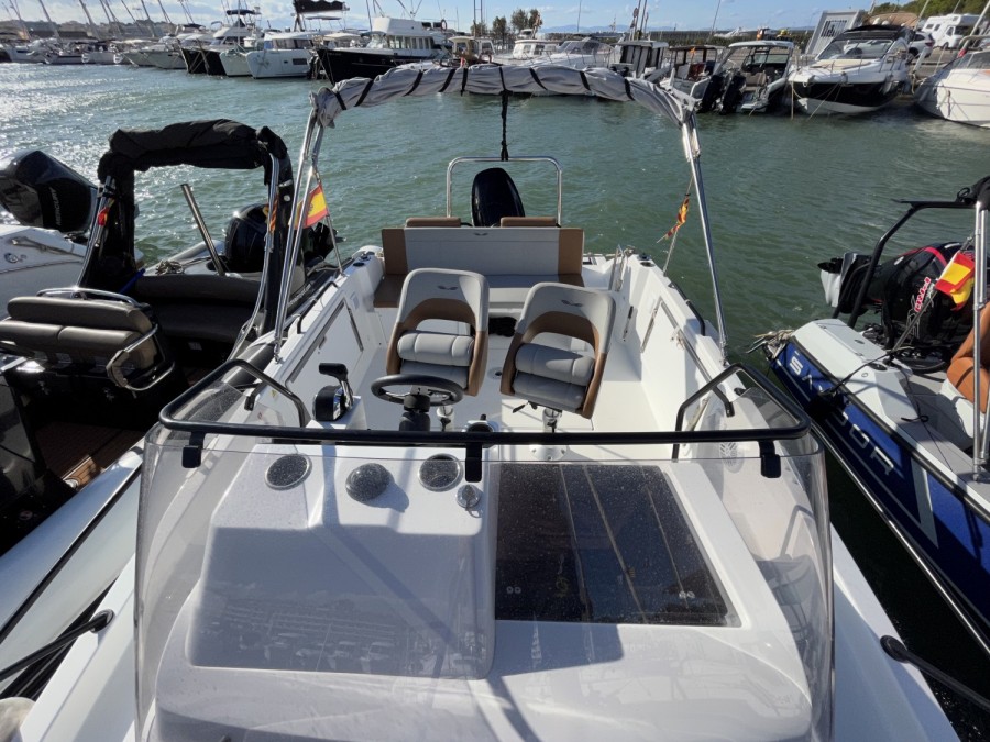 BENETEAU FLYER 7 SUNDECK - 3