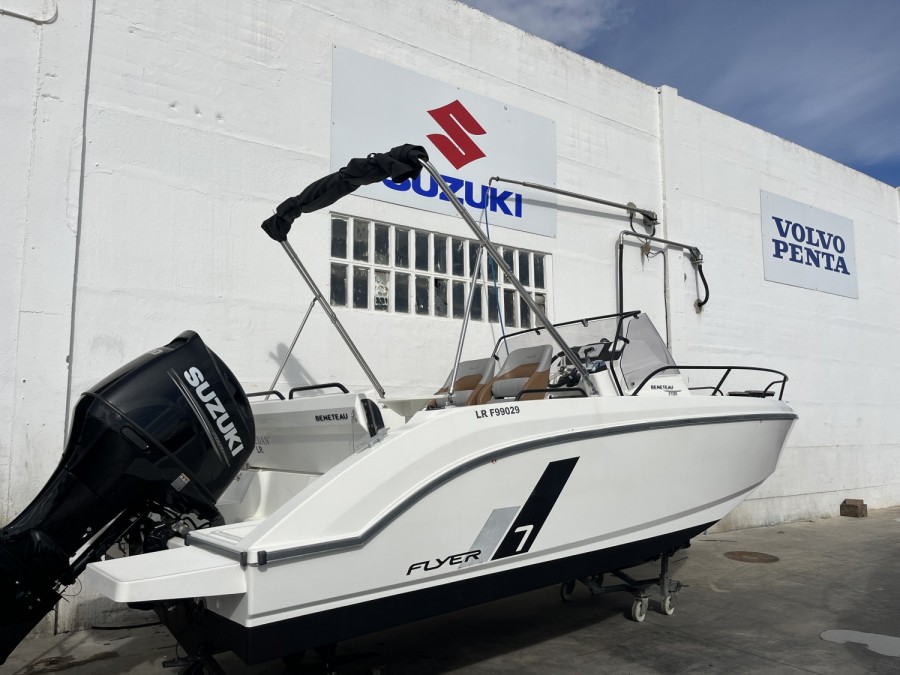 Beneteau Flyer 7 SUNdeck