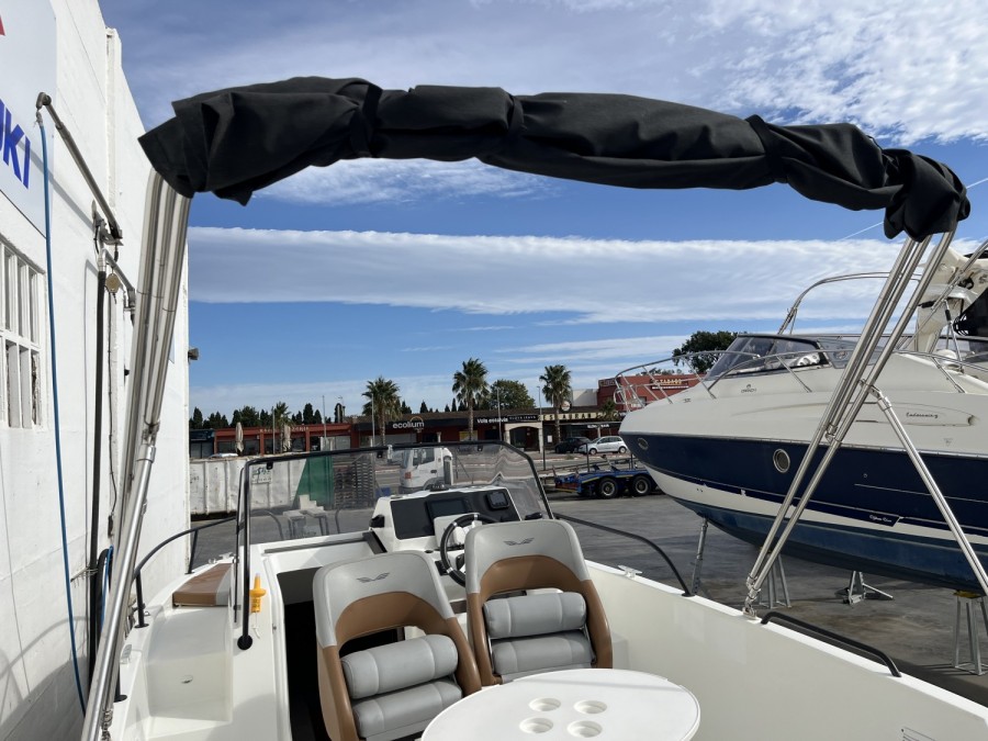 BENETEAU FLYER 7 SUNDECK - 8