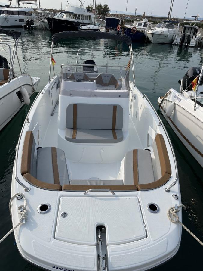 BENETEAU FLYER 8 SPACEDECK V2 - 2