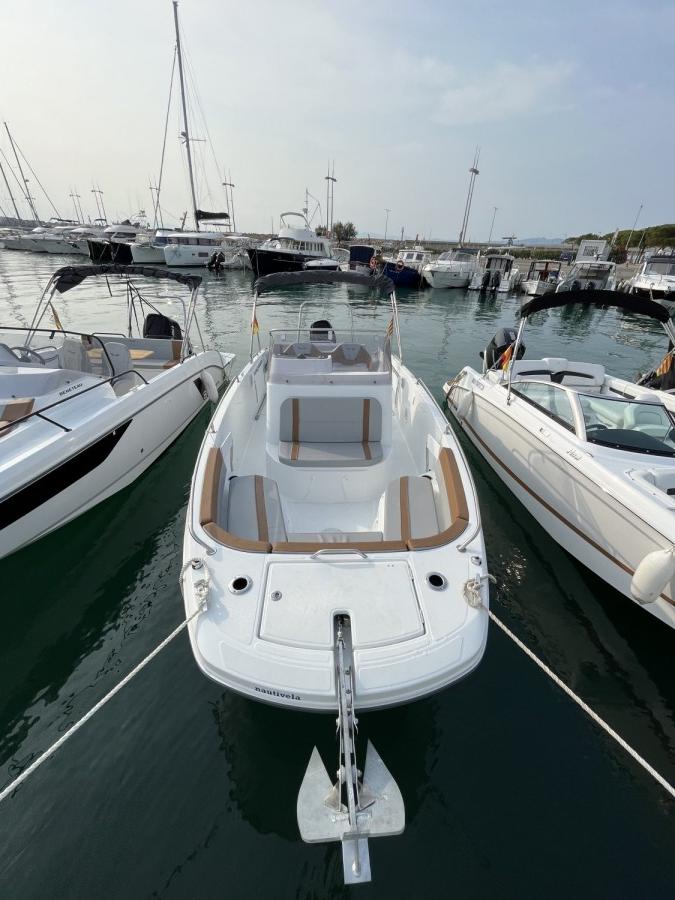 Beneteau Flyer 8 SPACEdeck V2