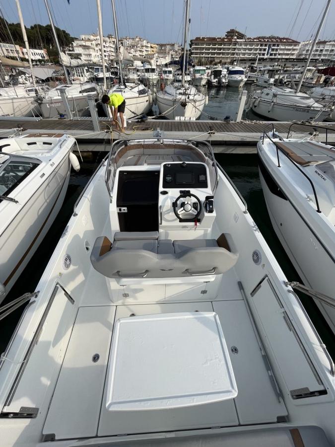 BENETEAU FLYER 8 SPACEDECK V2 - 9