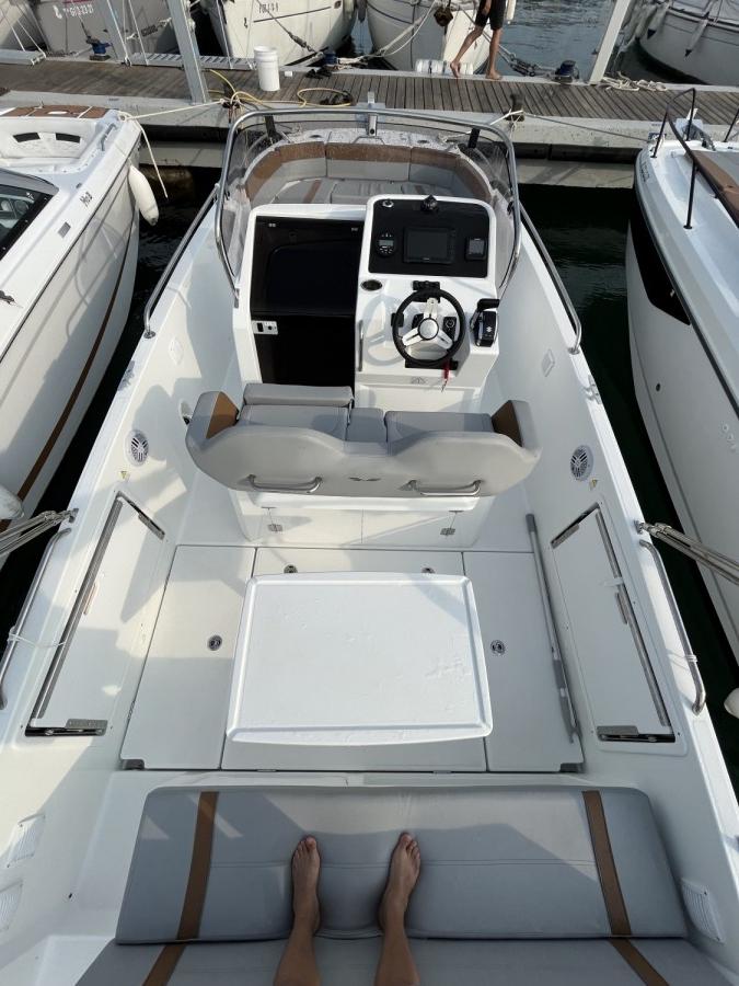 BENETEAU FLYER 8 SPACEDECK V2 - 10