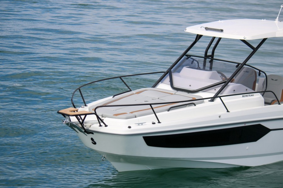 BENETEAU FLYER 8 SUNDECK V2 - 3