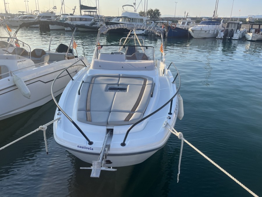 Beneteau Flyer 8 SUNdeck