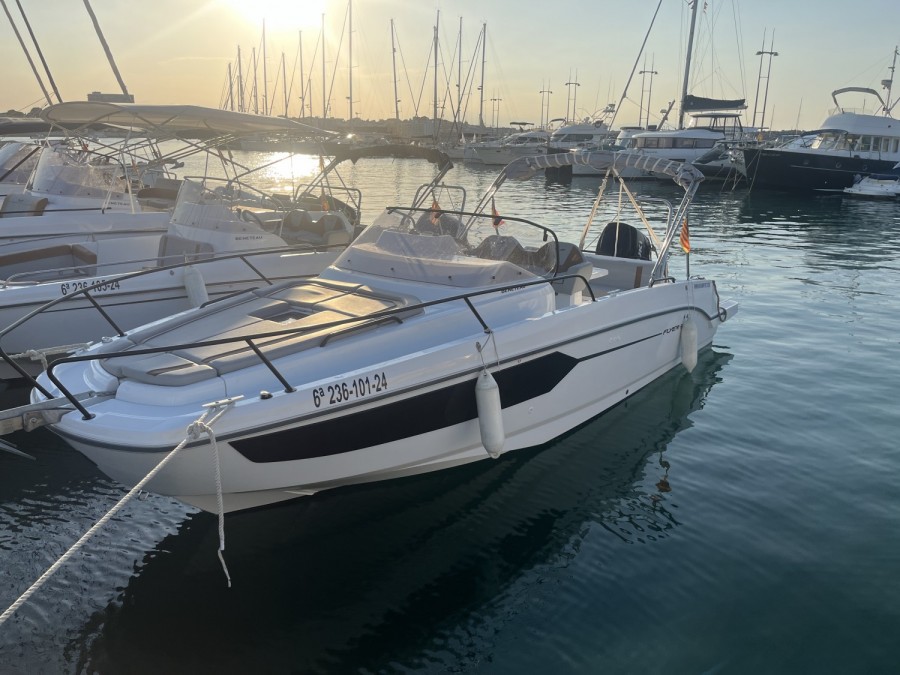 BENETEAU FLYER 8 SUNDECK - 2