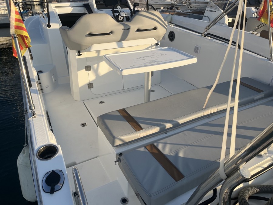 BENETEAU FLYER 8 SUNDECK - 7