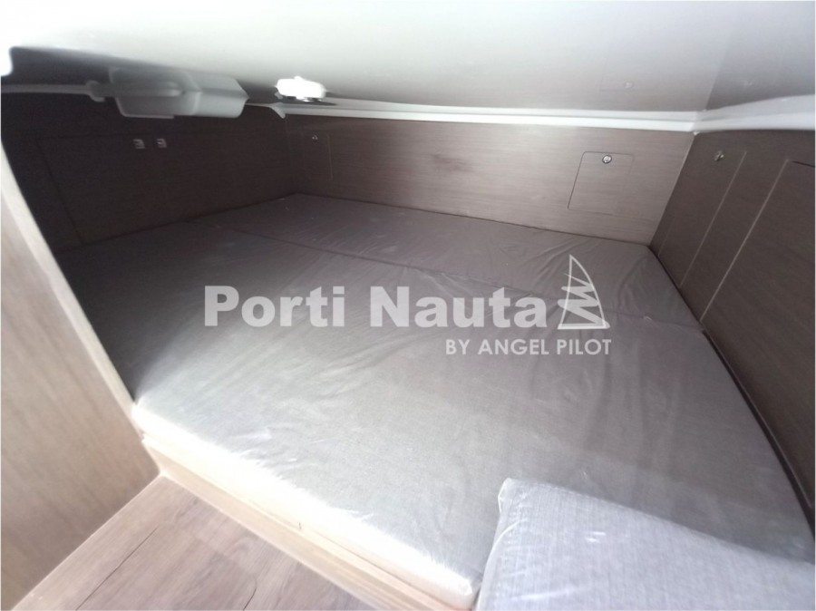 BENETEAU FLYER 9 SPACEDECK - 21