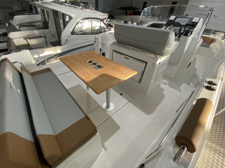 BENETEAU FLYER 9 SPACEDECK - 6