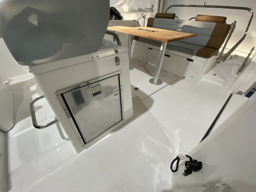 BENETEAU FLYER 9 SPACEDECK - 17