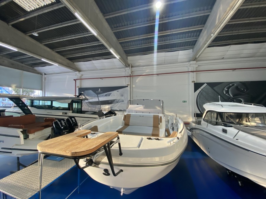 BENETEAU FLYER 9 SPACEDECK - 34